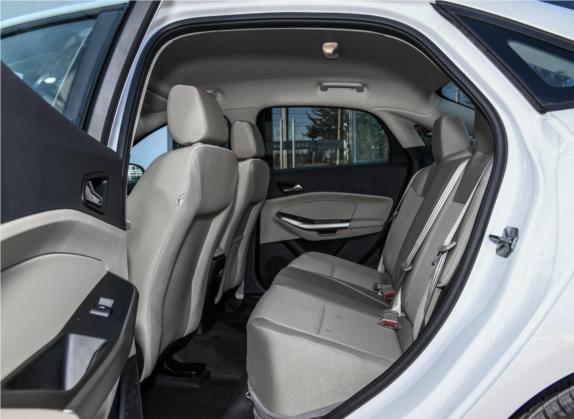 福睿斯 2017款 改款 1.5L 手动舒适型 车厢座椅   后排空间