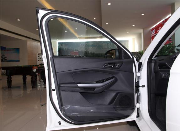 福睿斯 2019款 改款 1.5L 手动质享型（胎压监测） 国VI 车厢座椅   前门板