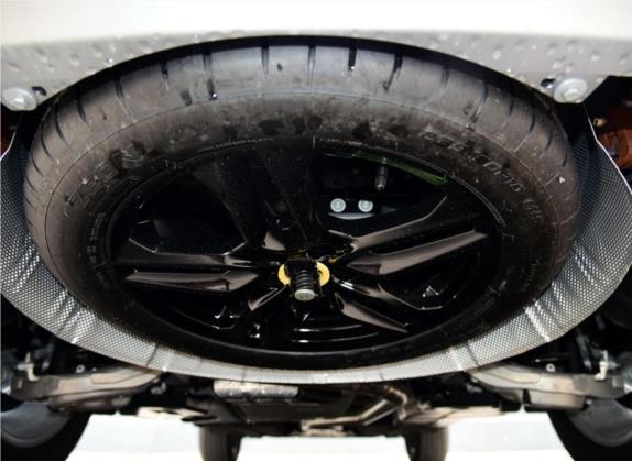 锐界 2015款 2.0T GTDi 两驱铂锐型 其他细节类   备胎