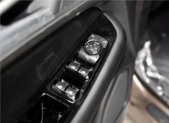 锐界 2015款 2.0T GTDi 两驱铂锐型 车厢座椅   门窗控制