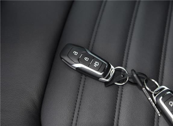 锐界 2015款 2.0T GTDi 四驱豪锐型 其他细节类   钥匙