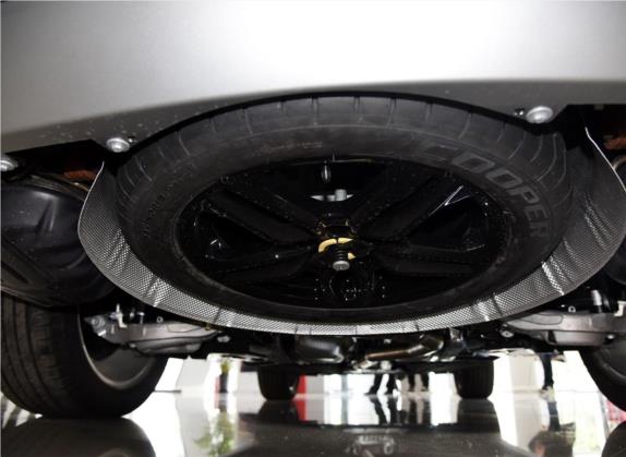 锐界 2015款 2.0T GTDi 四驱尊锐型 其他细节类   备胎