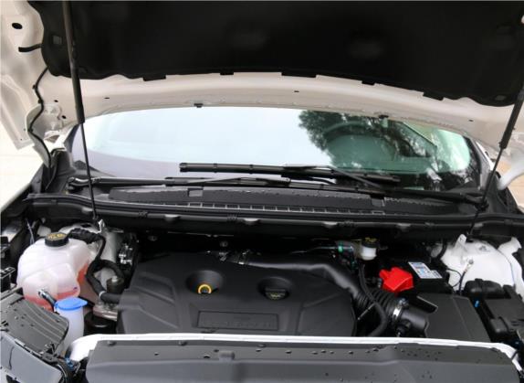 锐界 2017款 EcoBoost 245 两驱铂锐型 5座 其他细节类   发动机舱