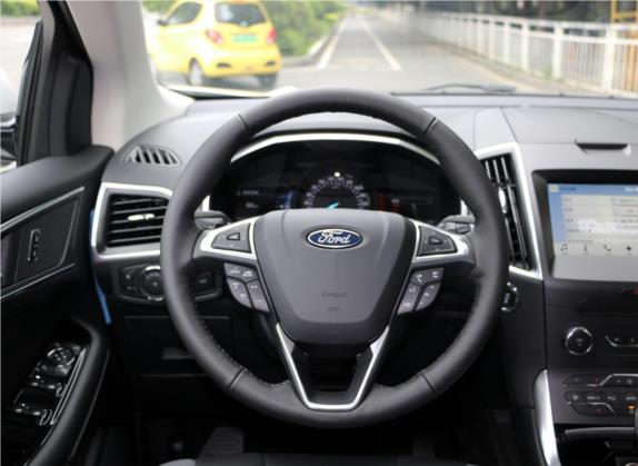 锐界 2017款 EcoBoost 245 四驱运动型 7座 中控类   驾驶位