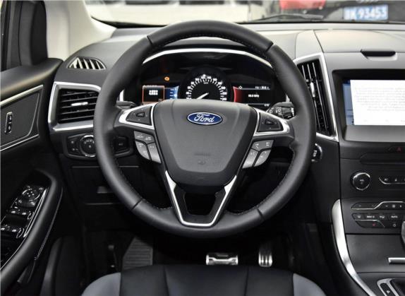 锐界 2018款 EcoBoost 245 两驱运动型 7座 中控类   驾驶位
