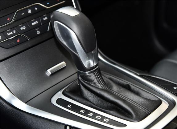 锐界 2018款 EcoBoost 245 两驱运动型 7座 中控类   挡把