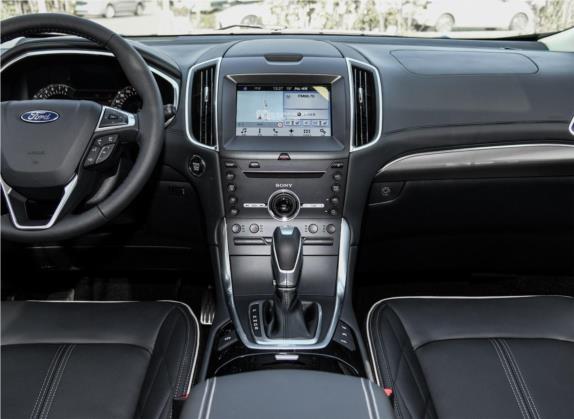 锐界 2018款 EcoBoost 245 四驱旗舰型 7座 中控类   中控台
