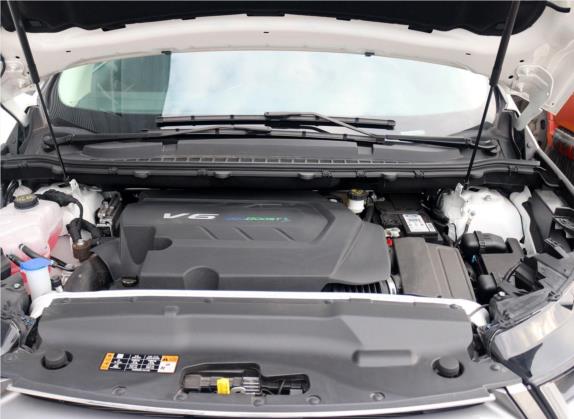 锐界 2018款 EcoBoost 330 V6四驱旗舰型 7座 其他细节类   发动机舱