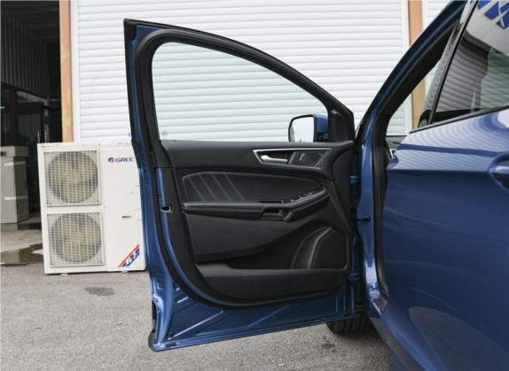 锐界 2020款 EcoBoost 330 V6四驱ST 7座 车厢座椅   前门板