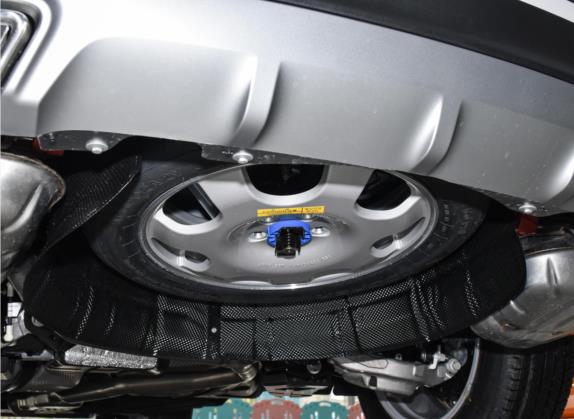 锐界 2021款 PLUS EcoBoost 245 两驱铂锐型 5座 其他细节类   备胎
