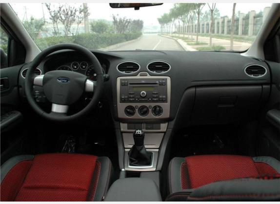 福克斯 2007款 两厢 2.0L 手动运动版 中控类   中控全图