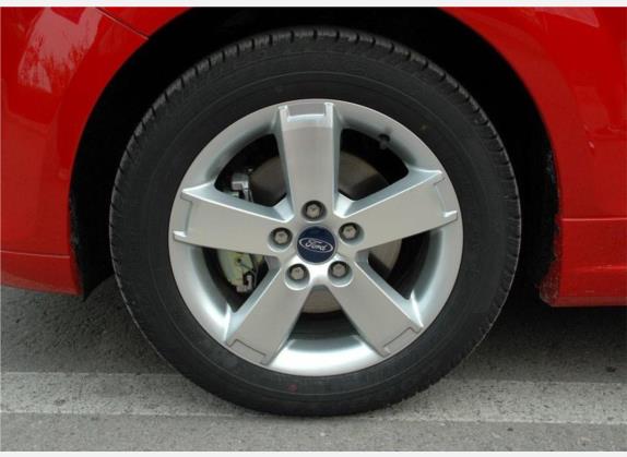 福克斯 2007款 两厢 2.0L 手动运动版 其他细节类   前轮