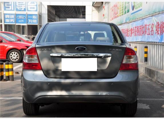 福克斯 2009款 三厢 1.8L 自动豪华型 外观   正后