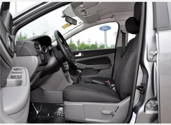 福克斯 2011款 两厢 1.8L 手动经典型 车厢座椅   前排空间