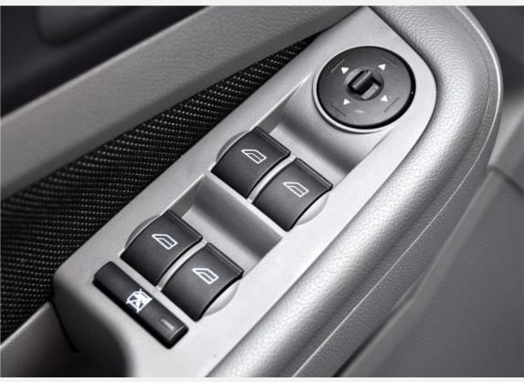 福克斯 2011款 两厢 1.8L 手动舒适型 车厢座椅   门窗控制