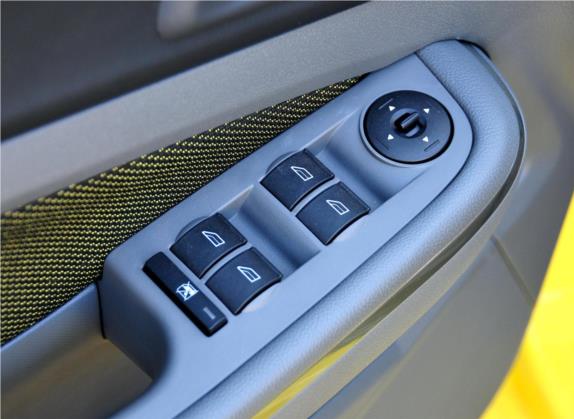 福克斯 2011款 两厢 2.0L 手动运动型 车厢座椅   门窗控制