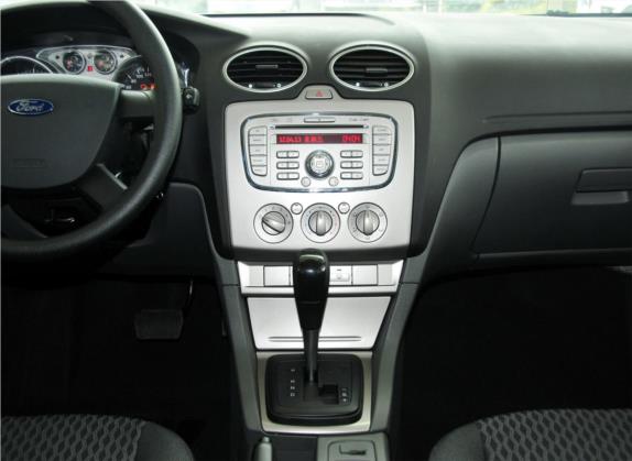 福克斯 2012款 两厢经典 1.8L 自动基本型 中控类   中控台