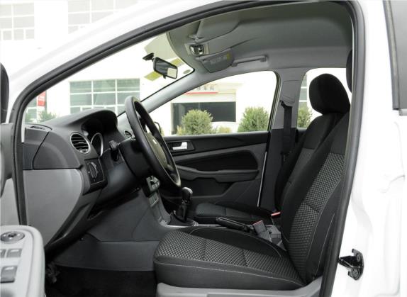 福克斯 2013款 两厢经典 1.8L 手动基本型 车厢座椅   前排空间