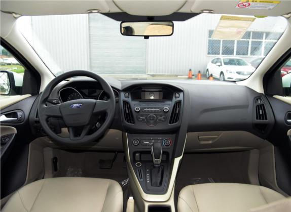 福克斯 2015款 三厢 1.6L 自动舒适型 中控类   中控全图