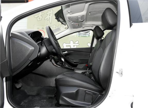 福克斯 2018款 两厢经典 EcoBoost 180 自动精英型 车厢座椅   前排空间