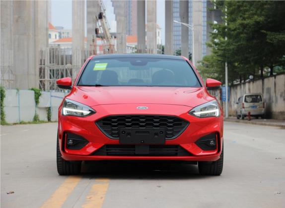 福克斯 2020款 三厢 EcoBoost 180 自动ST Line 外观   正前