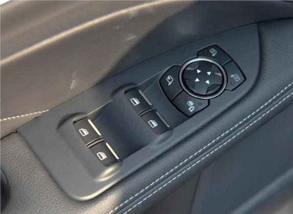 金牛座 2015款 EcoBoost 245 豪华型 车厢座椅   门窗控制