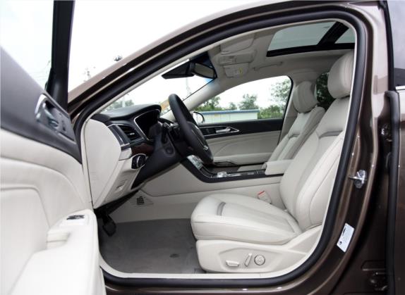 金牛座 2015款 EcoBoost 245 至尊型 车厢座椅   前排空间