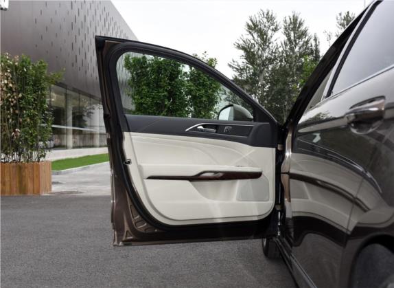 金牛座 2015款 EcoBoost 245 至尊型 车厢座椅   前门板