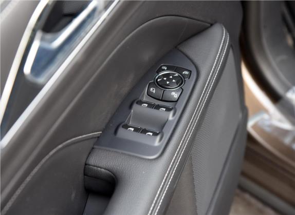 金牛座 2015款 EcoBoost 325 V6时尚型 车厢座椅   门窗控制