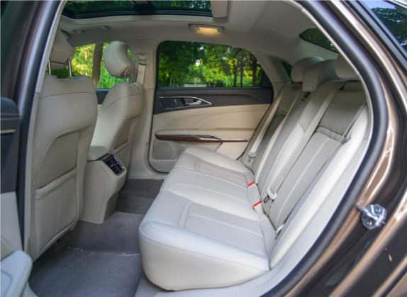 金牛座 2016款 EcoBoost 180 豪华型 车厢座椅   后排空间