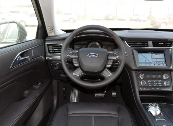 金牛座 2017款 EcoBoost 180 豪华型 中控类   驾驶位