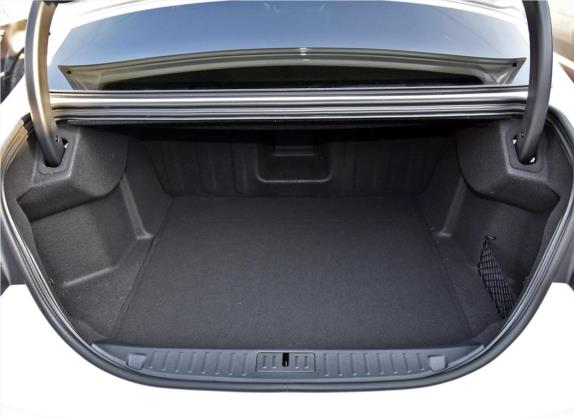 金牛座 2017款 改款 EcoBoost 245 豪华型 车厢座椅   后备厢