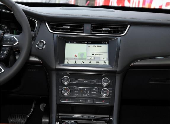 金牛座 2018款 EcoBoost 245 Cognac特别版 国V 中控类   中控台