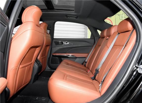 金牛座 2018款 EcoBoost 245 Cognac特别版 国V 车厢座椅   后排空间