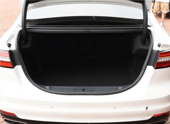 金牛座 2019款 EcoBoost 245 尊享版 车厢座椅   后备厢