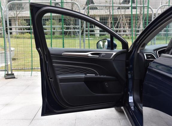蒙迪欧新能源 2018款 2.0 PHEV 智尊旗舰型 车厢座椅   前门板