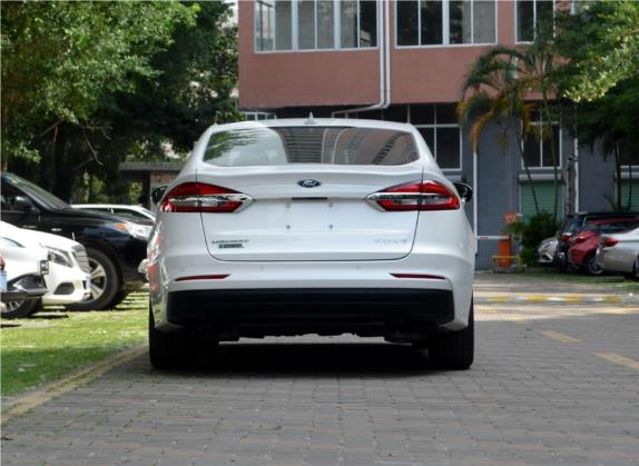 蒙迪欧新能源 2018款 2.0 PHEV 智控时尚型 国V 外观   正后
