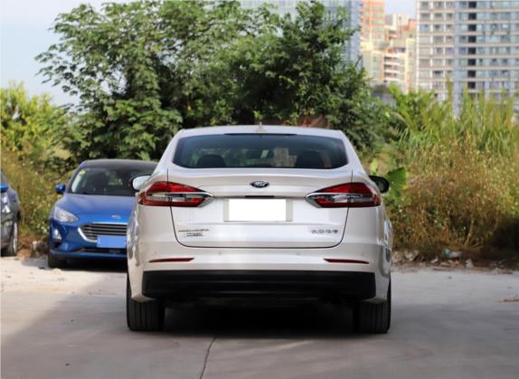 蒙迪欧新能源 2018款 2.0 PHEV 智控时尚型 国VI 外观   正后