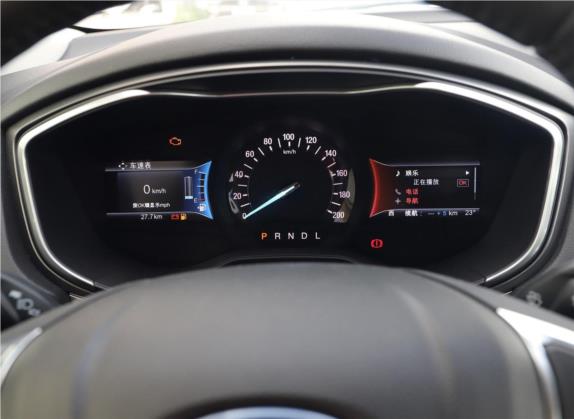 蒙迪欧新能源 2018款 2.0 PHEV 智控时尚型 国VI 中控类   仪表盘