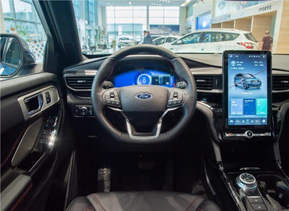 探险者 2020款 EcoBoost 285 四驱运动版ST-LINE 7座 中控类   驾驶位