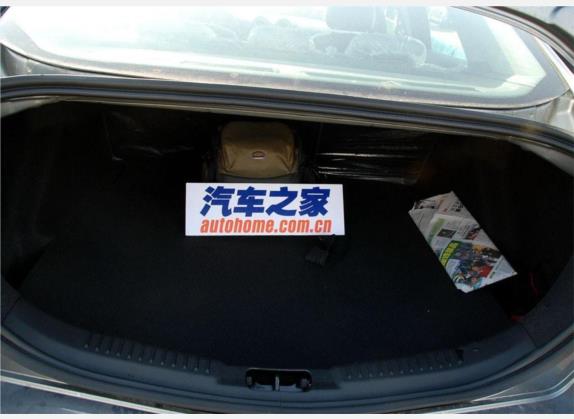 蒙迪欧-致胜 2008款 2.3L 至尊版 车厢座椅   后备厢