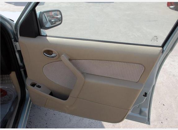 嘉年华 2005款 1.6L 手动舒适型 车厢座椅   前门板