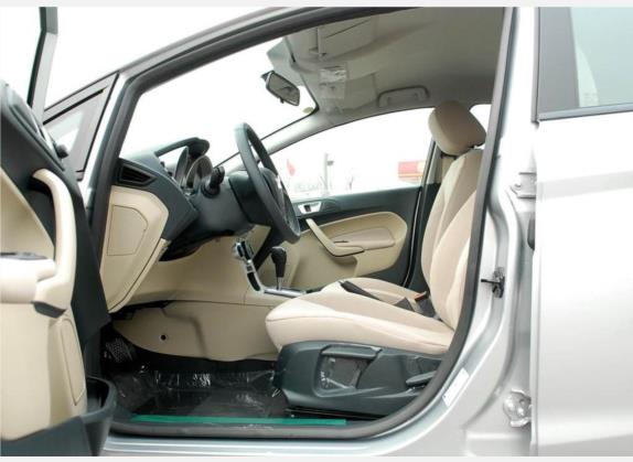 嘉年华 2009款 三厢 1.5L 自动时尚型 车厢座椅   前排空间