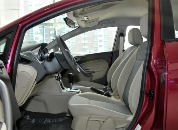 嘉年华 2011款 三厢 1.5L 自动时尚型 车厢座椅   前排空间
