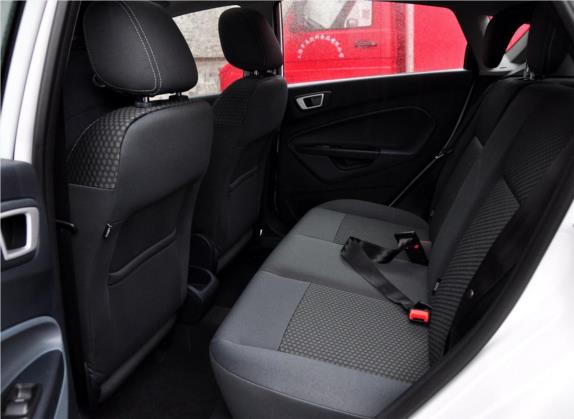 嘉年华 2012款 两厢 1.5L 自动动感限量版 车厢座椅   后排空间