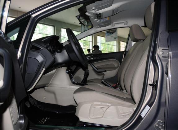 嘉年华 2013款 三厢 1.5L 手动时尚型 车厢座椅   前排空间