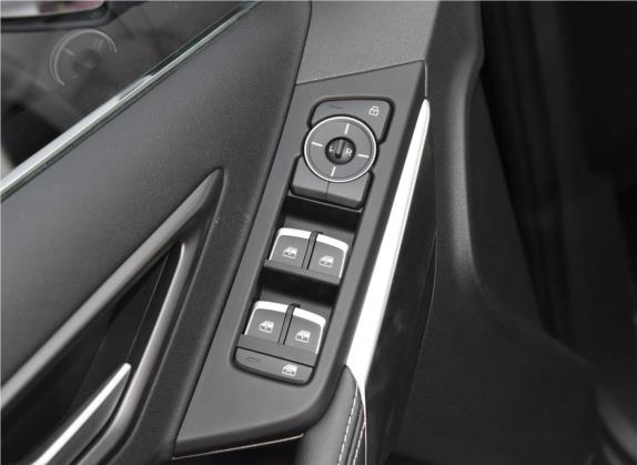 领界 2019款 EcoBoost 145 CVT铂领型 国V 车厢座椅   门窗控制