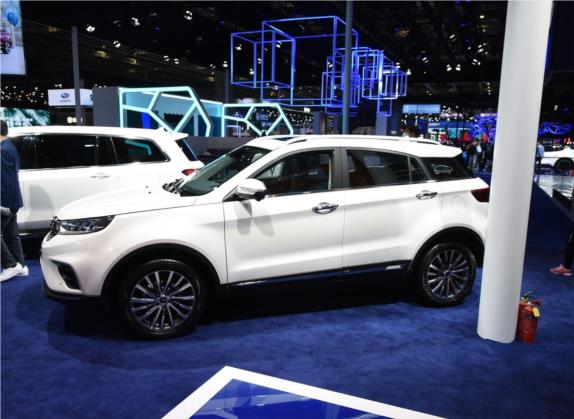 领界 2021款 领界S EcoBoost 145 CVT 智领轻混型 外观   正侧