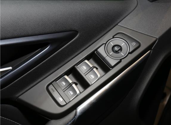 领界EV 2020款 静领型 车厢座椅   门窗控制