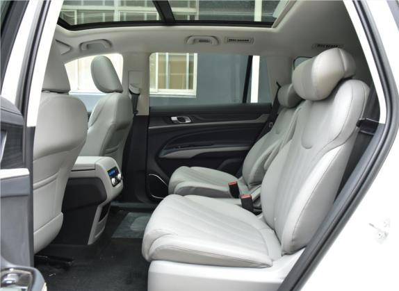 领裕 2021款 EcoBoost 225 铂领型 6座 车厢座椅   后排空间